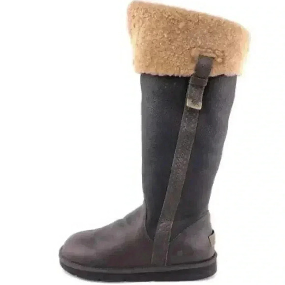 UGG AUSTRALIA Locarno Tall Winter Boots Womens Size 5  Brown Leather
SHEEPSKIN - Picture 1 of 17